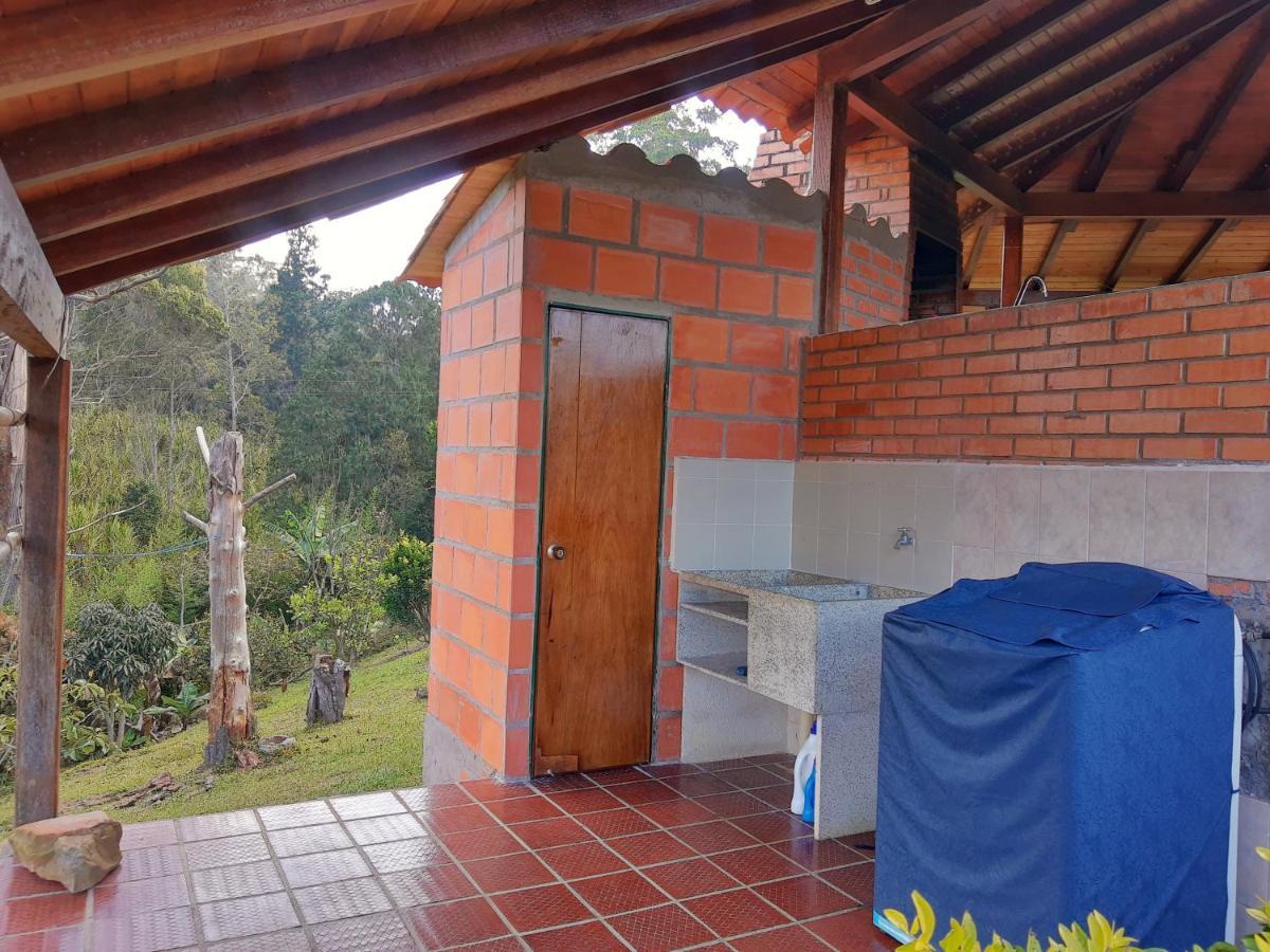 Casa Campestre Frente Acuarela -Mesa De Los Santos La Granja エクステリア 写真